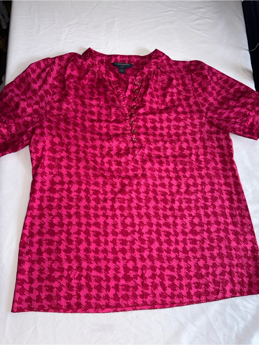 Magenta Houndstooth Split-Neck Blouse Size PS